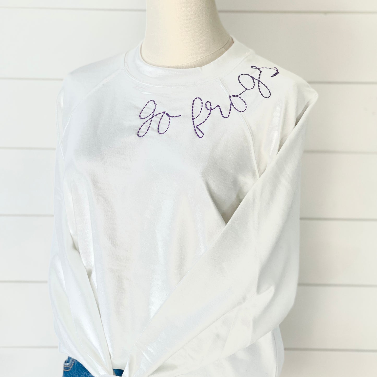 Team Embroidered Collar Sweatshirt